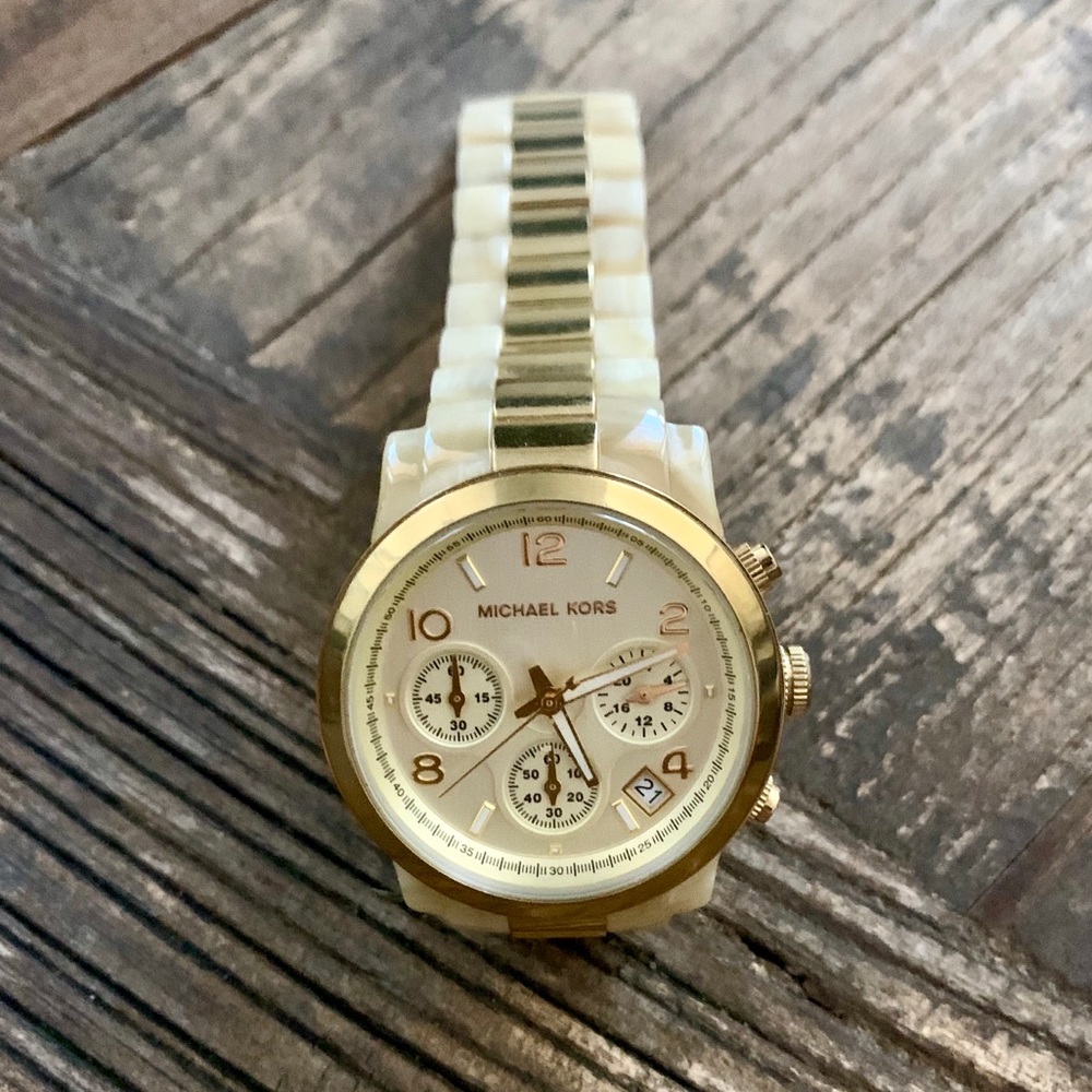 GENUINE Michael Kors GoldTone StainlessSteal Watch